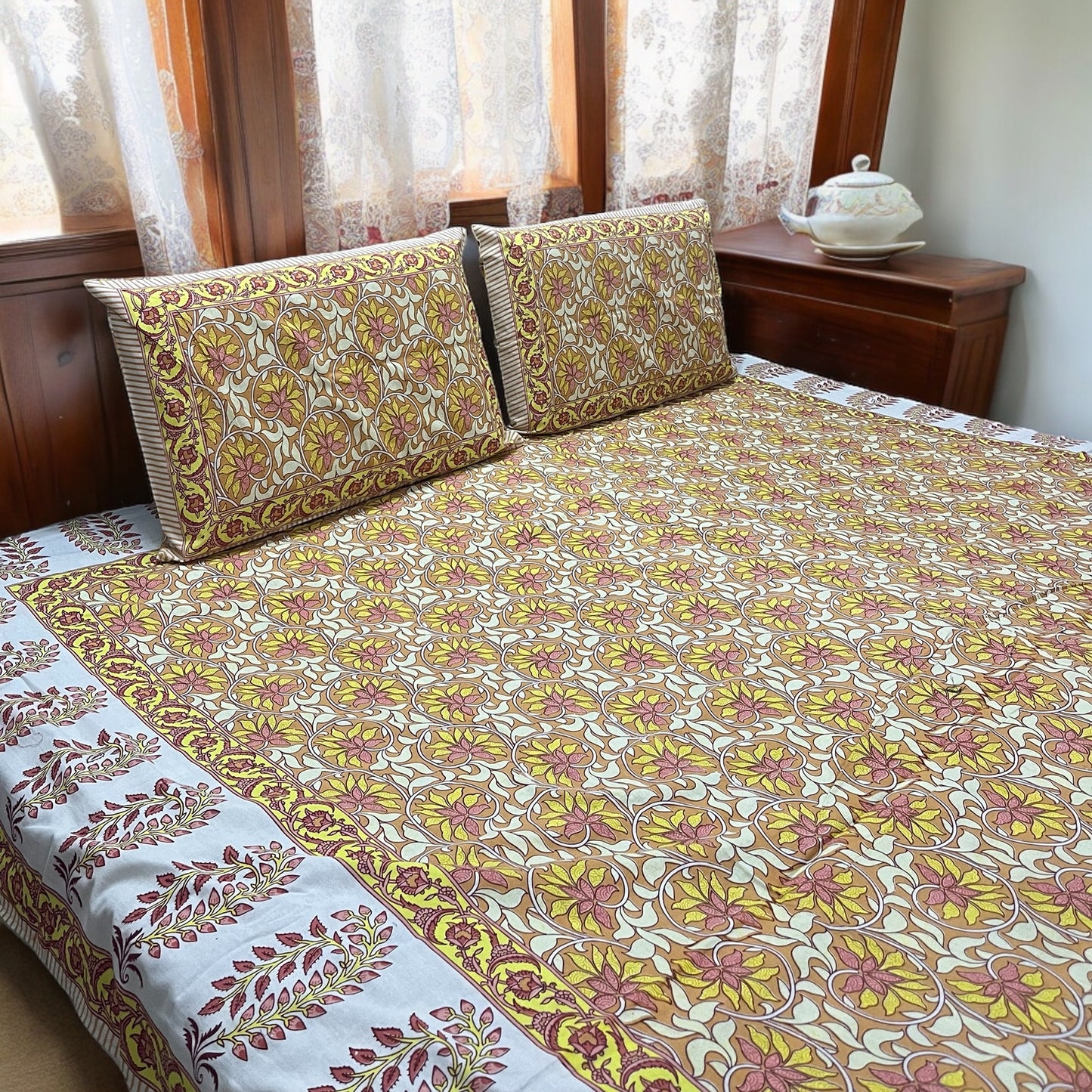 Gulmohar Yellow | Pure Cotton Bedsheet With Pillow Covers | 200 TC