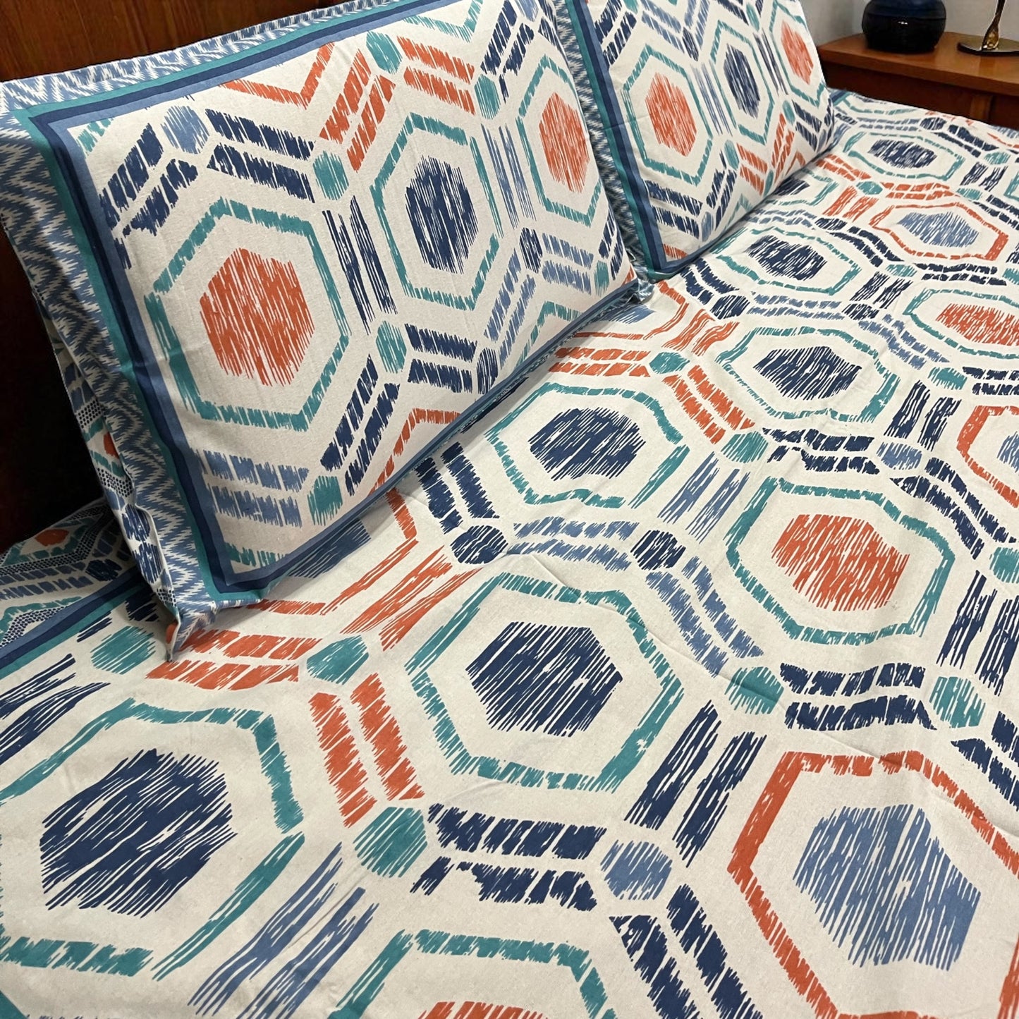 Signature Edit | Coral Prism 100% Cotton King Size Bedsheet