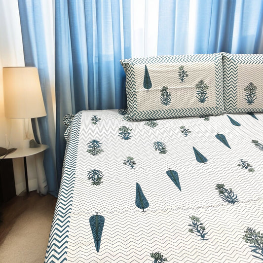 Bagheecha Blue 200 TC 100% Cotton Bedsheet With Pillow Covers