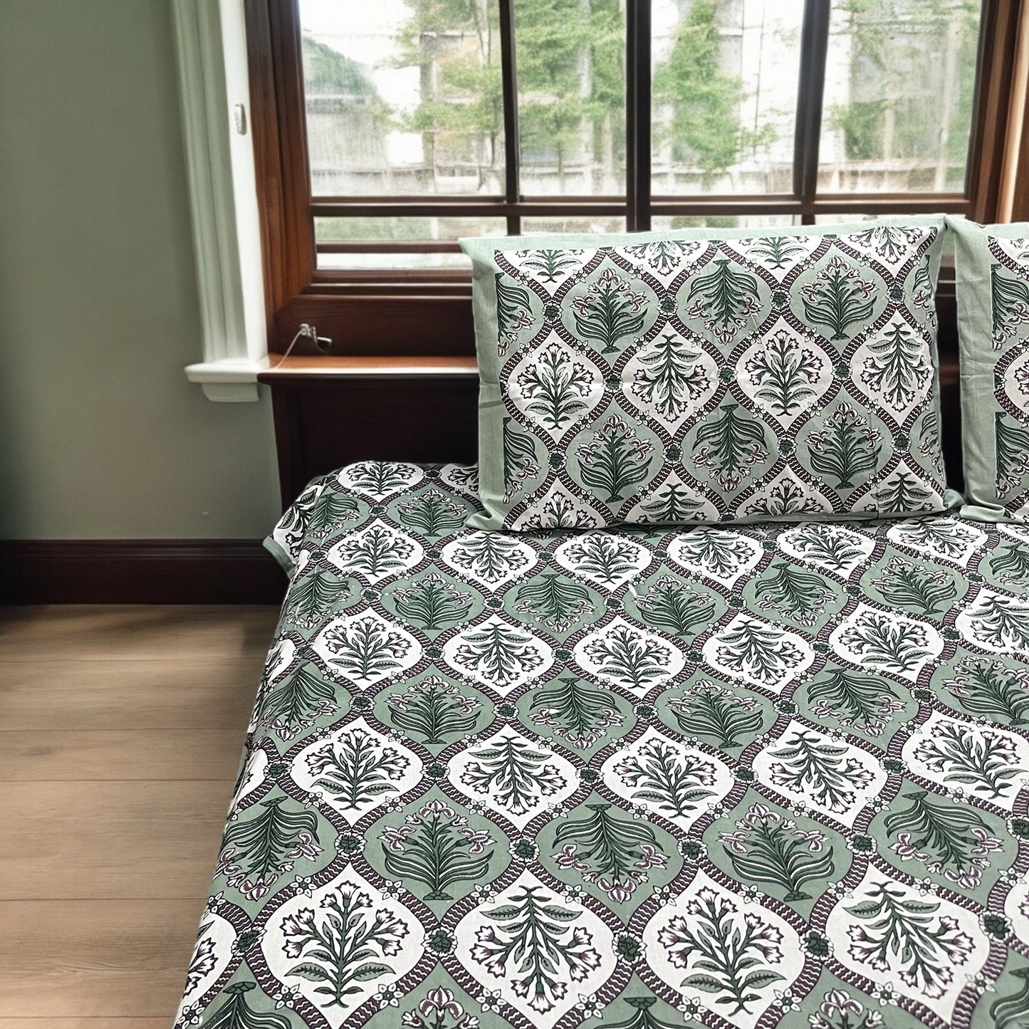 Gulfam Green 100% Pure Cotton Bedsheet With Two Pillow Covers 200 TC