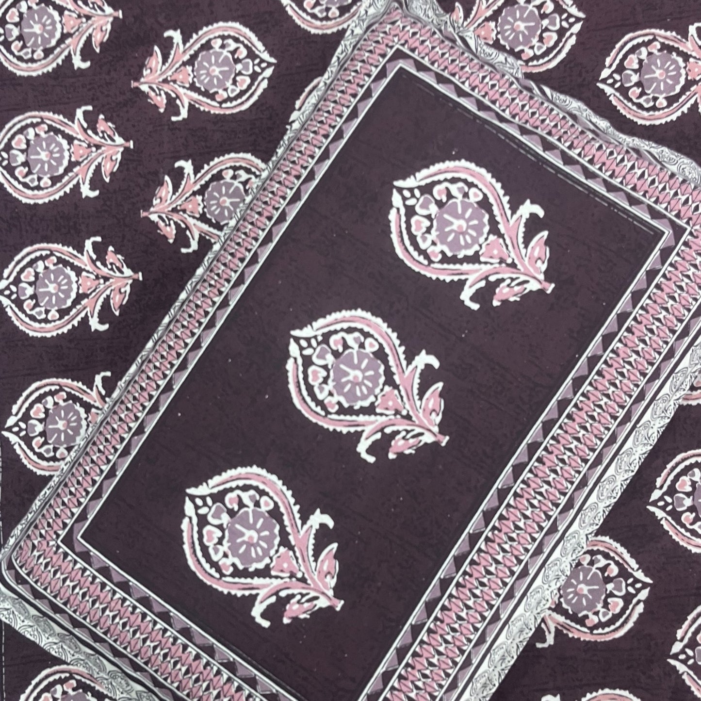 Royal Pure Cotton King Size Bedsheet With 2 Pillow Covers 200 TC Cotton Goodness