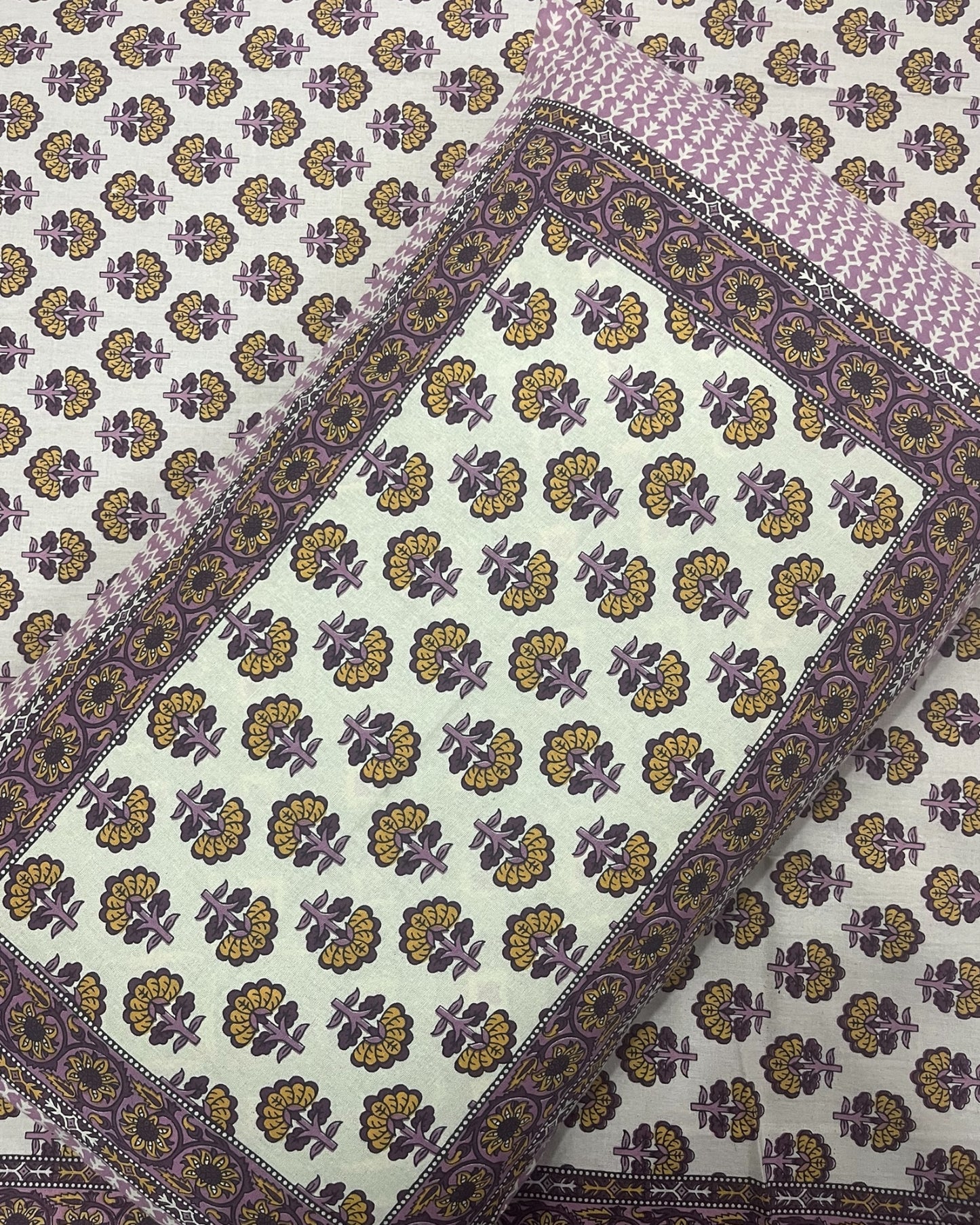 Spring Bloom Pure Cotton Bedsheet with Two Pillow Covers Cotton Goodness