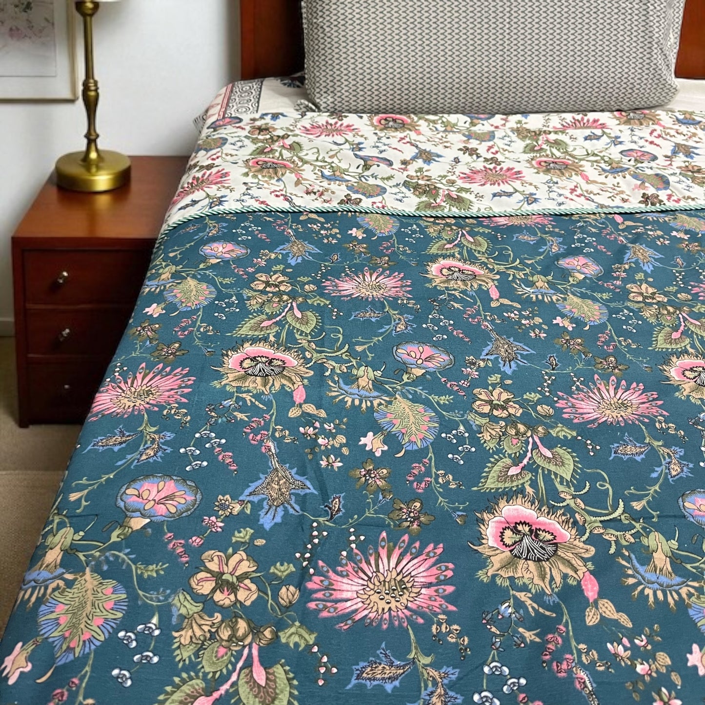 Everyday Edit | Midnight Bloom 100% Cotton Reversible Dohar (Single/Queen Size)