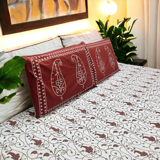 Artful Leaf Symphony | Pure Cotton Bedsheet With Pillow Covers | 200 TC