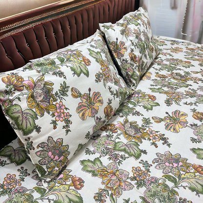 Chic Floral | Pure Cotton Bedsheet With Pillow Covers | 200 TC