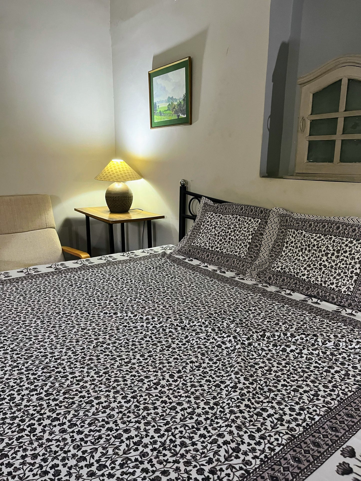 Spring Print | Pure Cotton Bedsheet With Pillow Covers | 200 TC