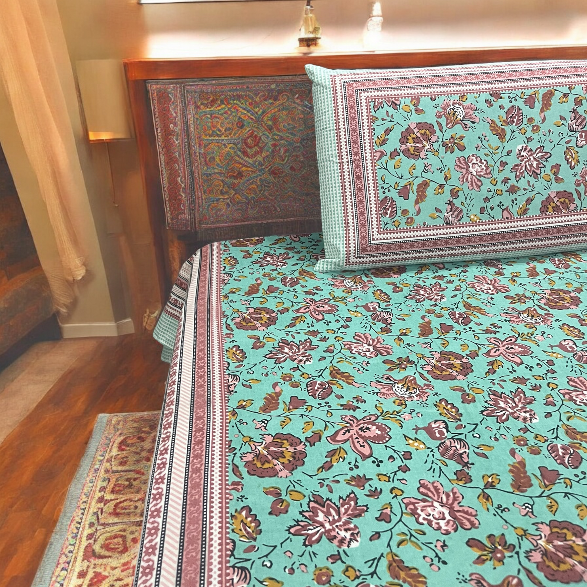 Aura Green Pure Cotton 200 TC Bedsheet With 2 Pillow Covers | Cotton Goodness