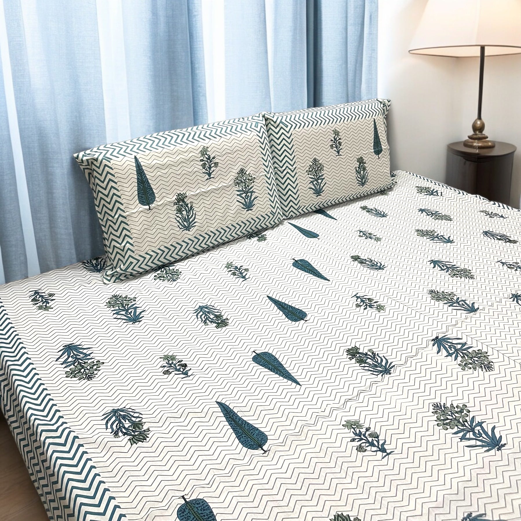 Bagheecha Blue 200 TC Pure Cotton Bedsheet With Pillow Covers