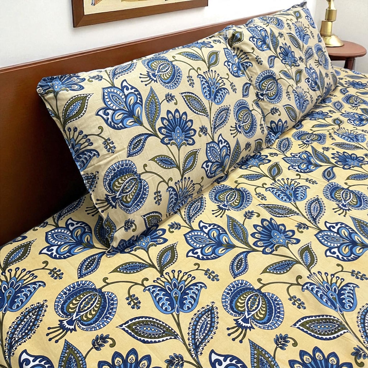 Signature Edit | Indigo Blossom 100% Cotton King Size Bedsheet