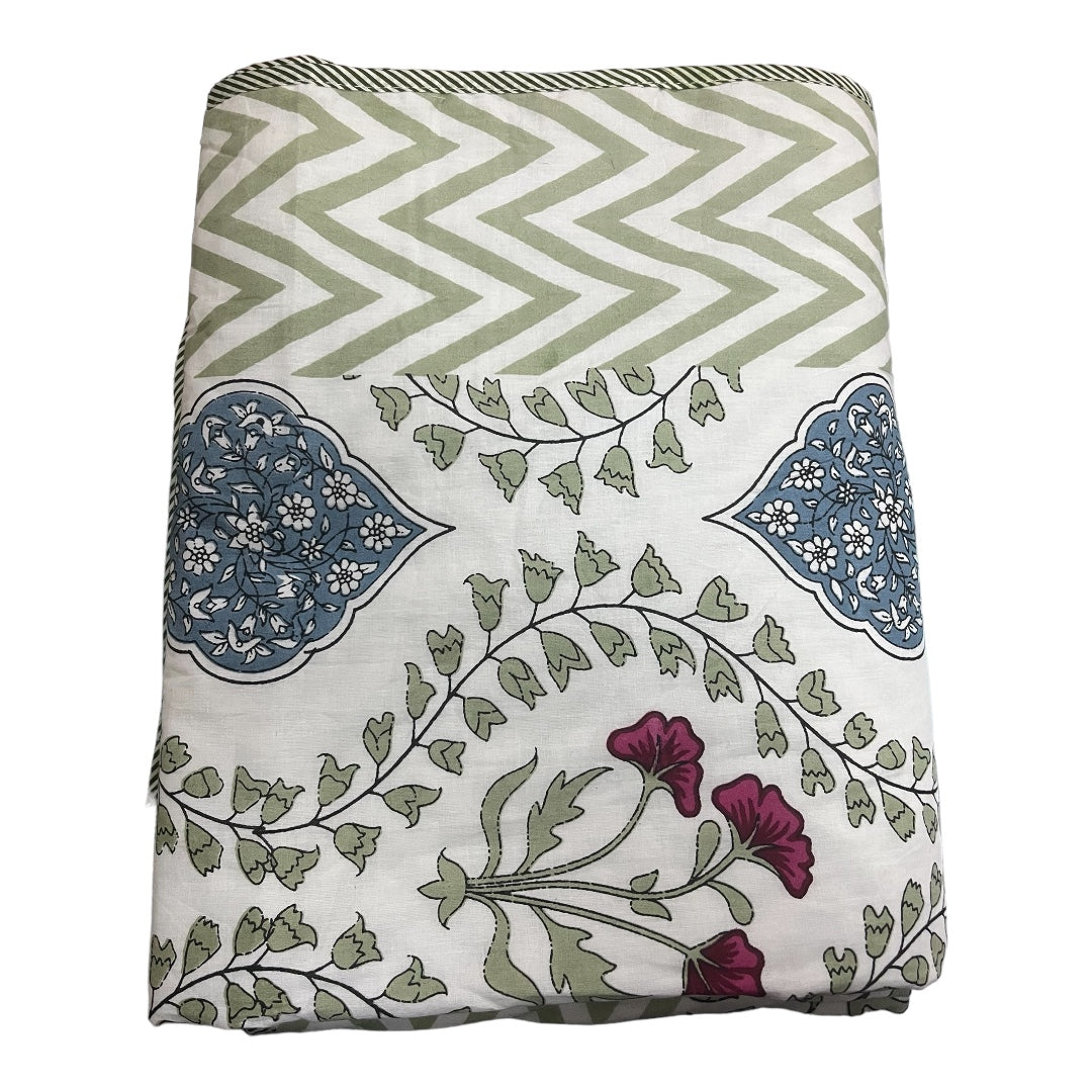 Dohar Gulzar Red 100% Cotton Mulmul AC Comforter
