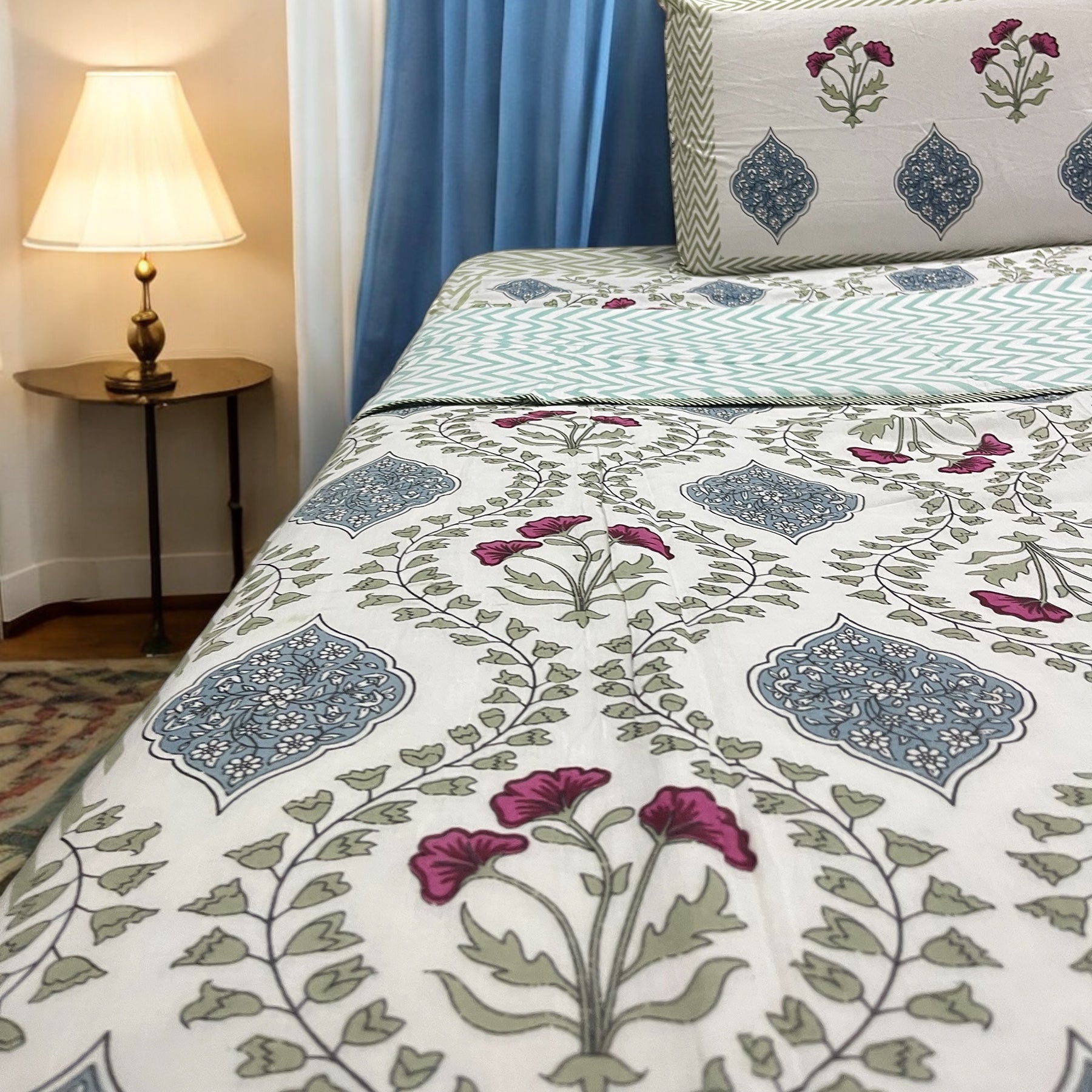 Dohar Gulzar Red Pure Cotton Mulmul AC Comforter Cotton Goodness