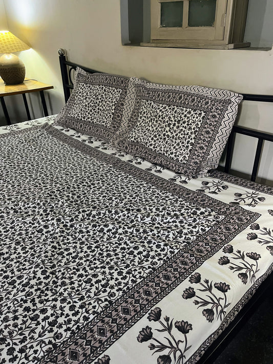 Spring Print | Pure Cotton Bedsheet With Pillow Covers | 200 TC