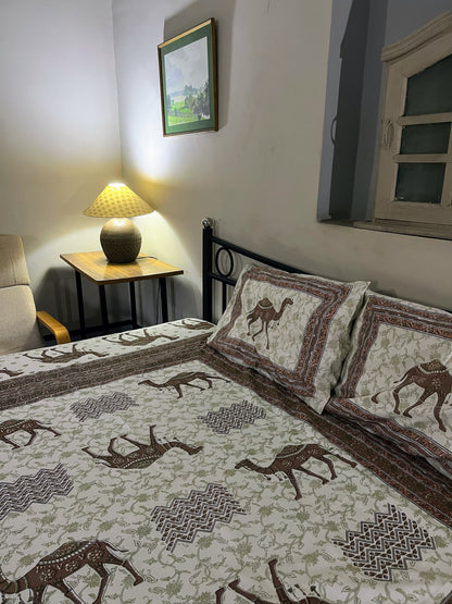 Safari Desert Print | Pure Cotton Bedsheet With Pillow Covers | 200 TC