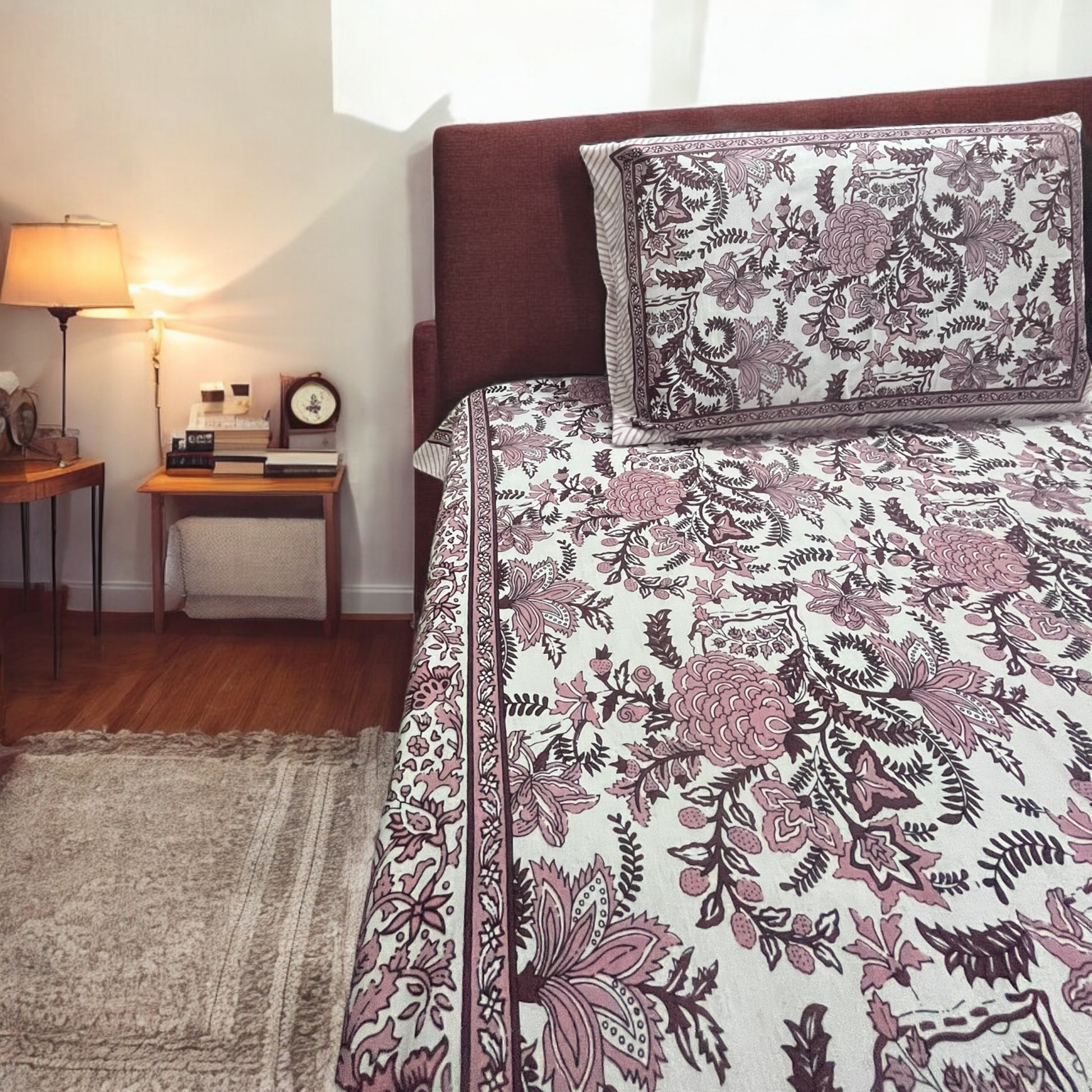 Grace Pure Cotton Bedsheet With 2 Pillow Covers 200 TC Cotton Goodness
