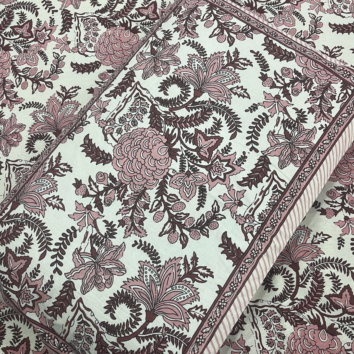 Grace Pure Cotton Bedsheet With two Pillow Covers Cotton Goodness