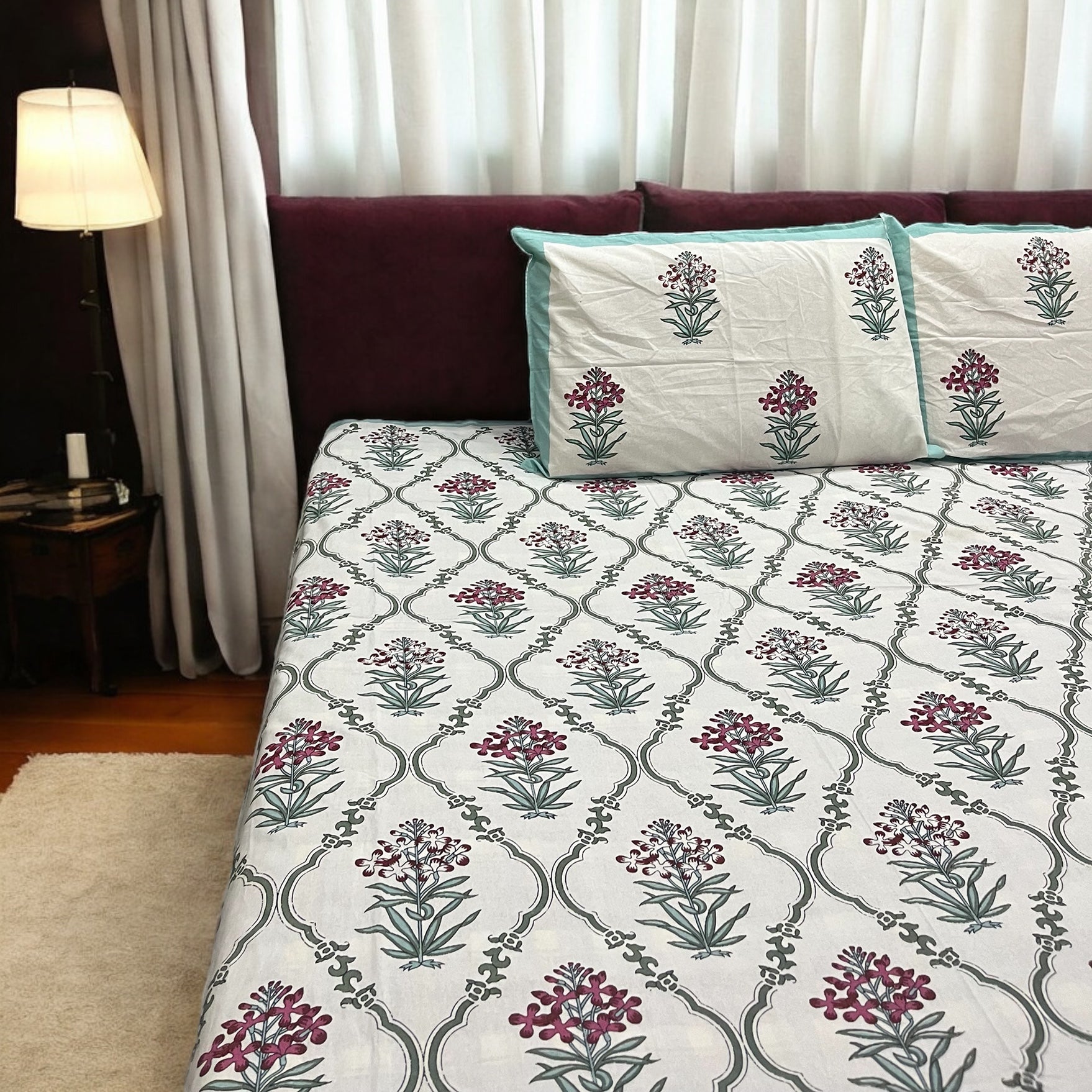 Gulbahar 100% Pure Cotton Bedsheet with Two Pillow Covers Online