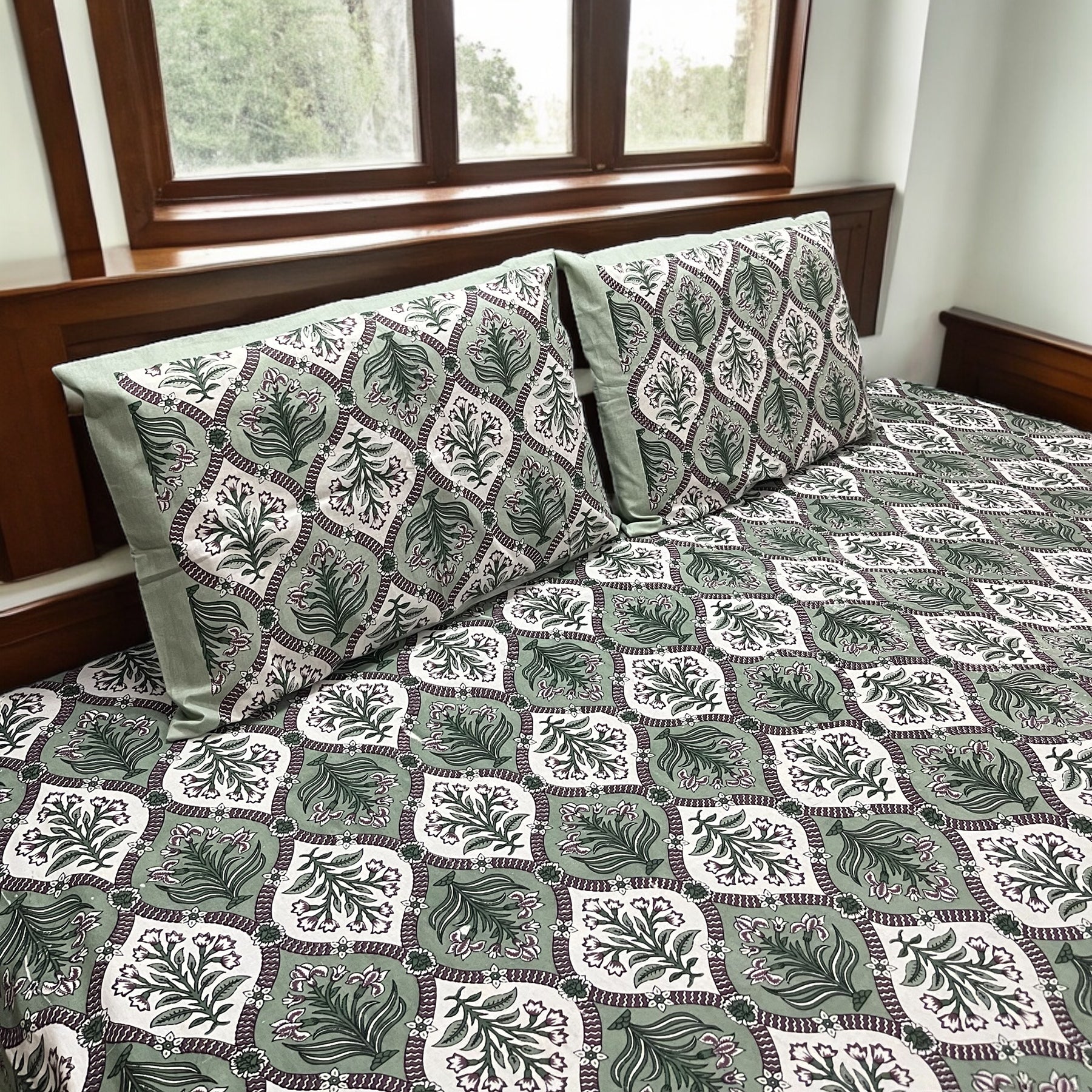 Gulfam Green 100% Pure Cotton Bedsheet With Two Pillow Covers 200 TC Cotton Goodness