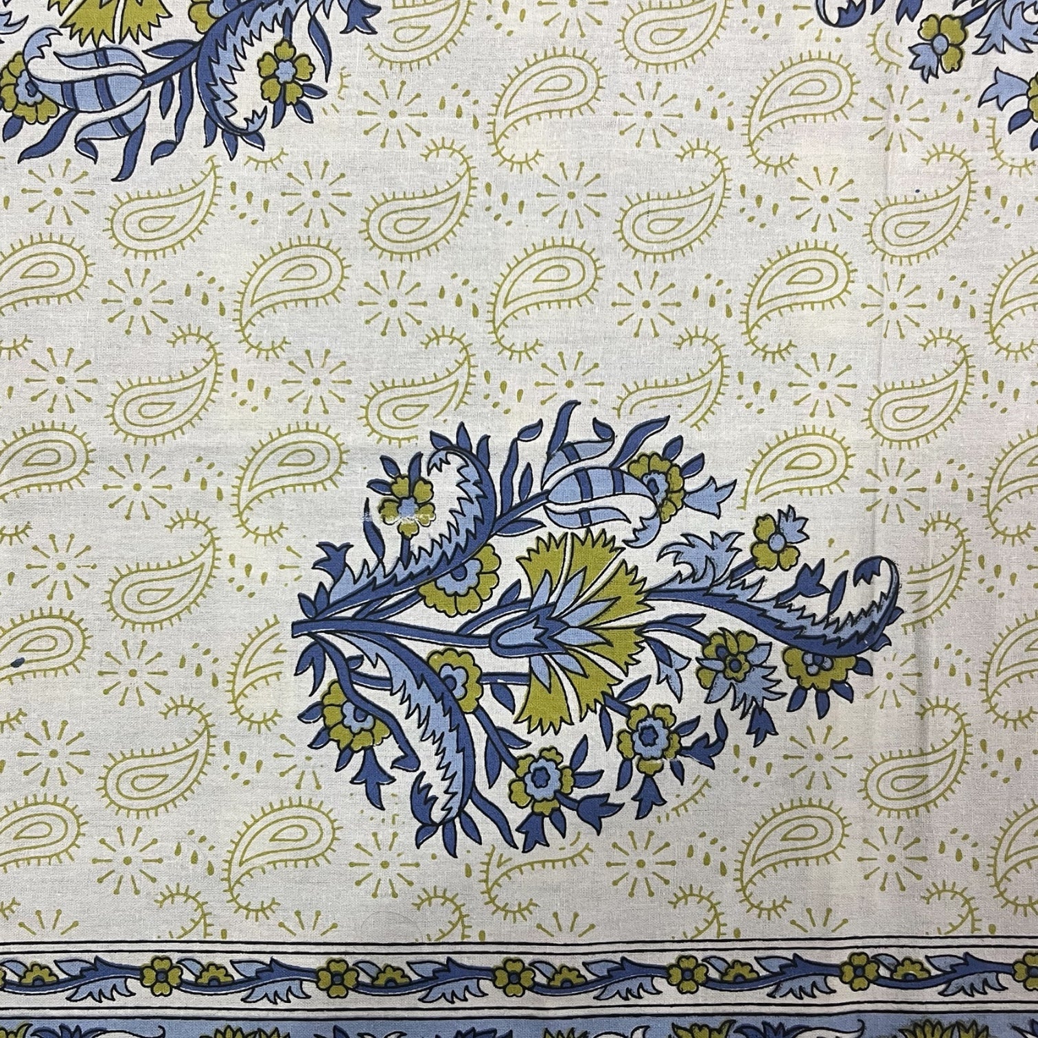 Ikkat Blue 100% Pure Cotton Bedsheet with Pillow Covers Cotton Goodness