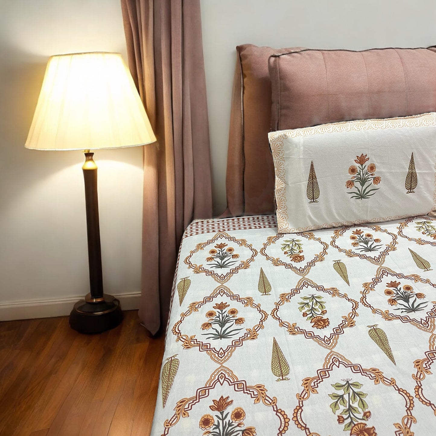 Serene Orange 200 TC 100% Pure Cotton Bedsheet With 2 Pillow Covers Cotton Goodness