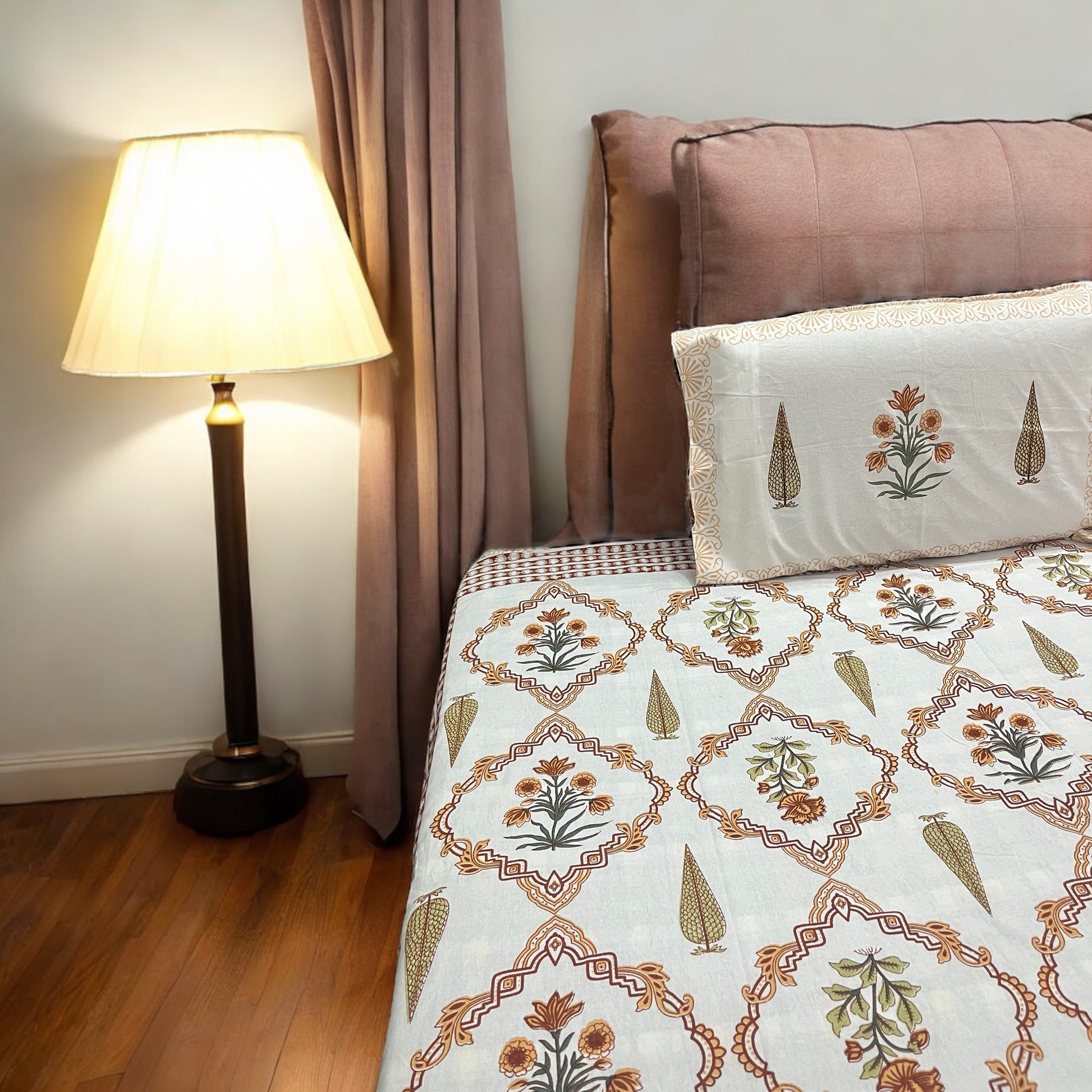 Serene Orange 200 TC 100% Pure Cotton Bedsheet With 2 Pillow Covers Cotton Goodness