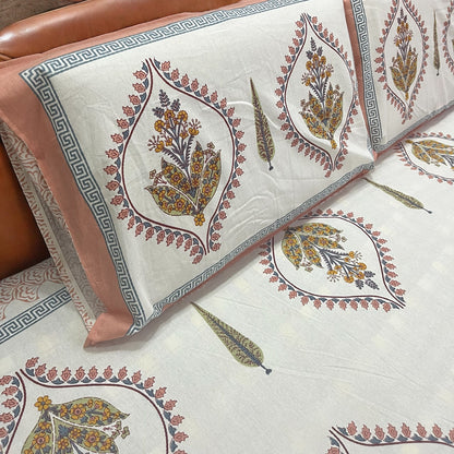 Serene Pink 200 TC Pure Cotton Bedsheet With 2 Pillow Covers Cotton Goodness